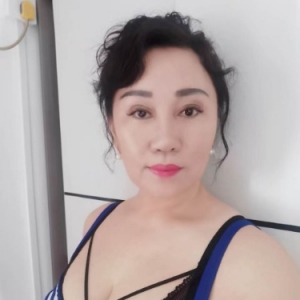 罗湖水多丰满逼会夹骚妇-安娜