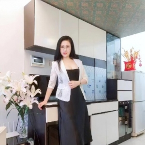 罗湖屁股大服务好熟女-芸姐