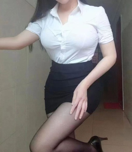 142711e52hkfuzk6s5vz5f.jpg