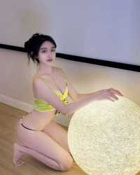 南山西丽风骚少妇-钰妍