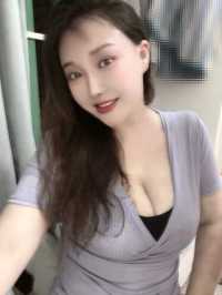 罗湖G 杯豪乳水多够骚可肛交少妇-小漫