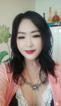 罗湖刚下海骚姿百态少妇-瑶瑶